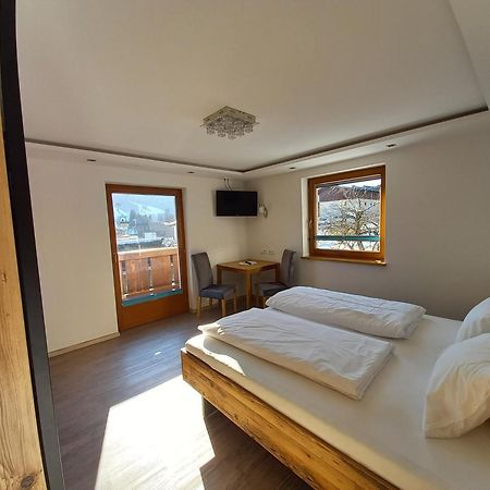 فندق Haus Scharler, Talstation Neukirchen am Großvenediger المظهر الخارجي الصورة