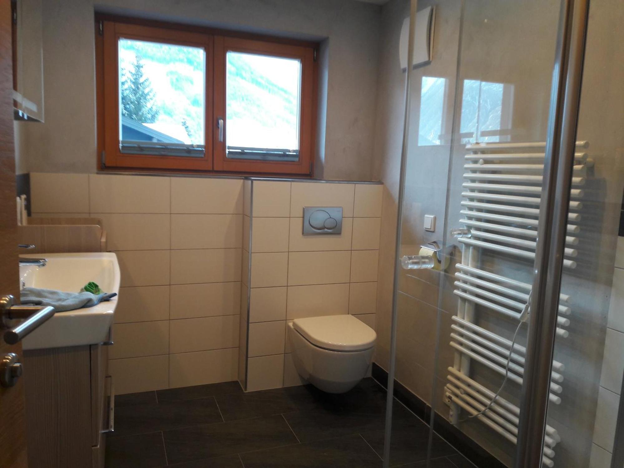 فندق Haus Scharler, Talstation Neukirchen am Großvenediger المظهر الخارجي الصورة